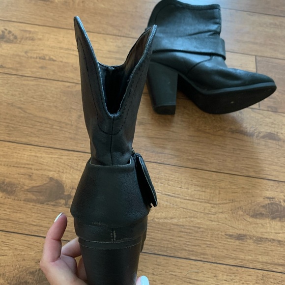 Rampage boots - Picture 4 of 4